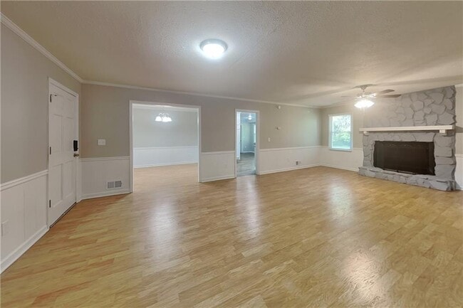 Building Photo - 3041 Stoneridge Ct