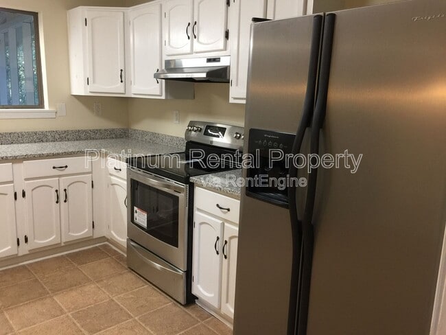 Building Photo - 9775 Loblolly Ln