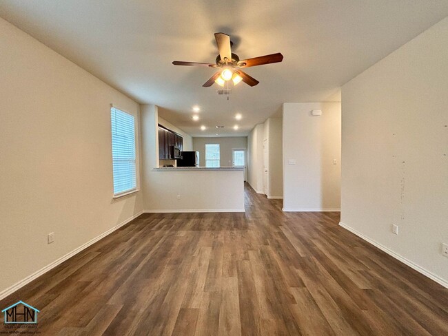 Building Photo - Welcome Home to Your Dream Oasis in Seguin!