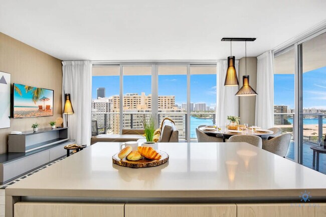 Building Photo - 4112 Jimmy Buffett Mem Hwy