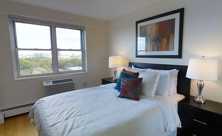 Building Photo - 175 Freeman St