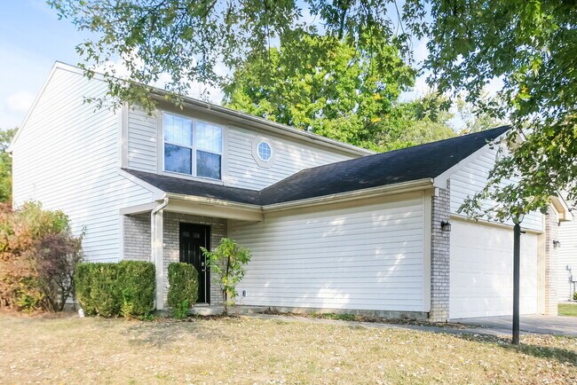 Building Photo - 5408 Alameda Rd