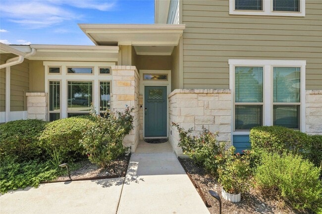 Building Photo - 1722 Rowdy Loop