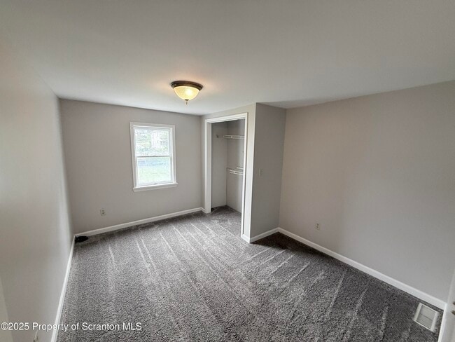 Building Photo - 505 Cayuga St