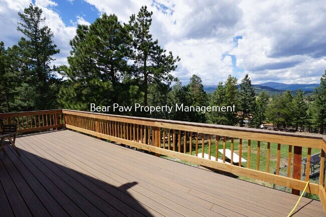 Building Photo - "Charming 3-Bedroom with 2 Full Baths in Scenic Bailey!"