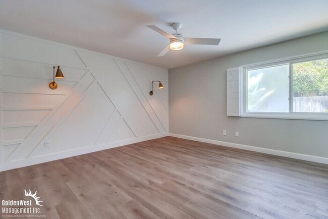 Building Photo - Stunningly Updated 3Bdm 2Ba Home Nearby Lake Murray!