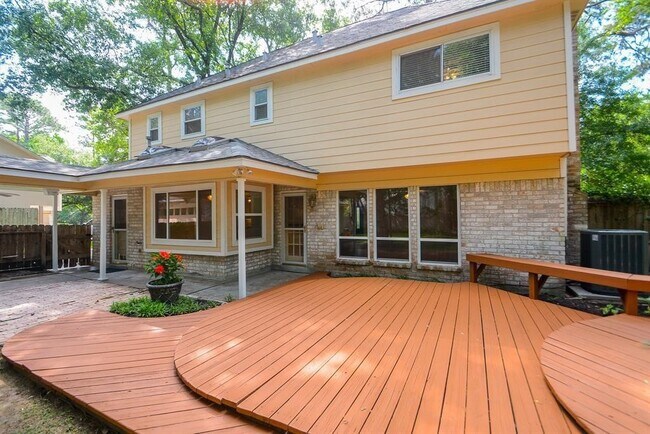 Building Photo - 6702 Moccasin Bend Dr