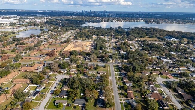 Building Photo - 76 Judith Ln