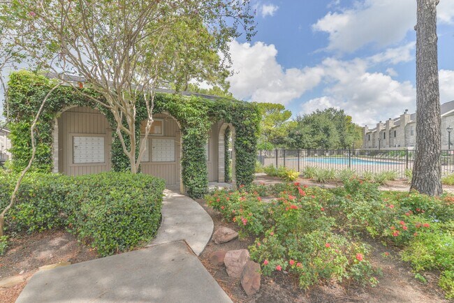 Building Photo - 3126 Holly Hall St