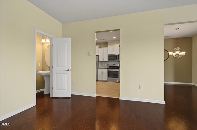 Building Photo - 219 Lynchwick Ln