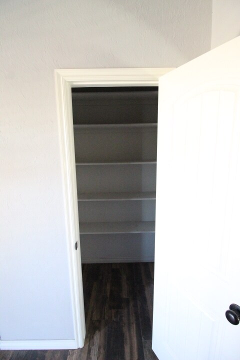 Building Photo - 20659 Landmark Dr