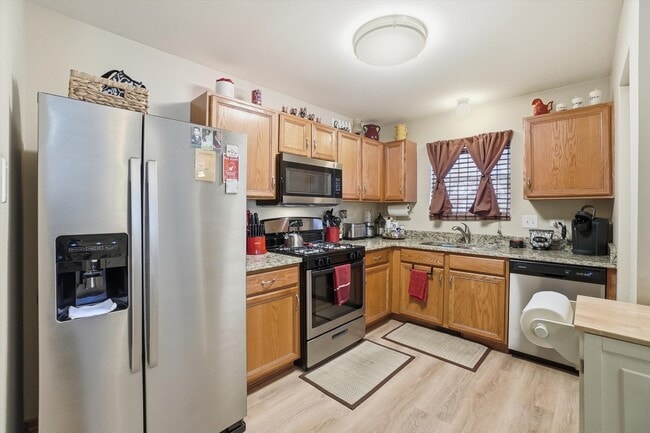 Building Photo - 315 Ogden Falls Blvd