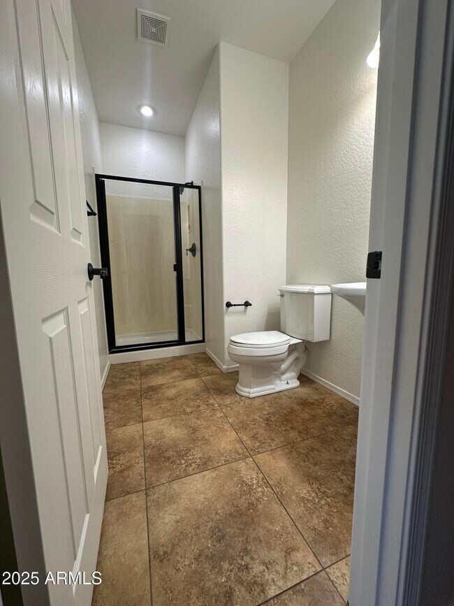 Building Photo - 4275 N 154th Dr