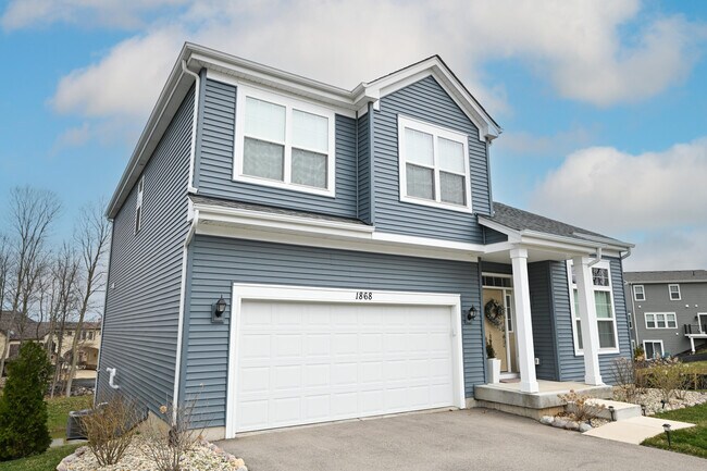 Building Photo - 1868 Forest View Ct