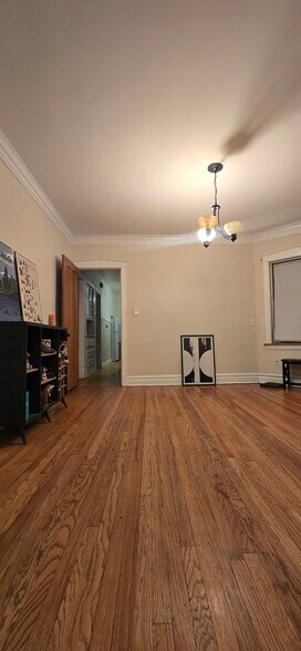 Building Photo - 4037 N Long Ave