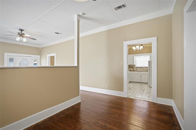 Building Photo - 108 N Eddy Ave