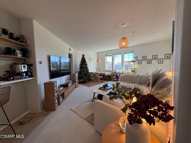 Building Photo - 243 Riverdale Ct