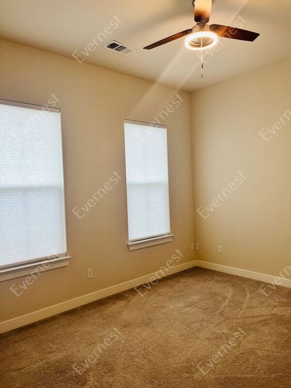 Building Photo - 9744 Katz Ln