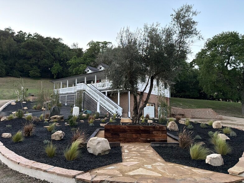 Building Photo - 5475 Jack Creek Rd