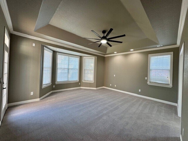 Building Photo - 601 Auburn St