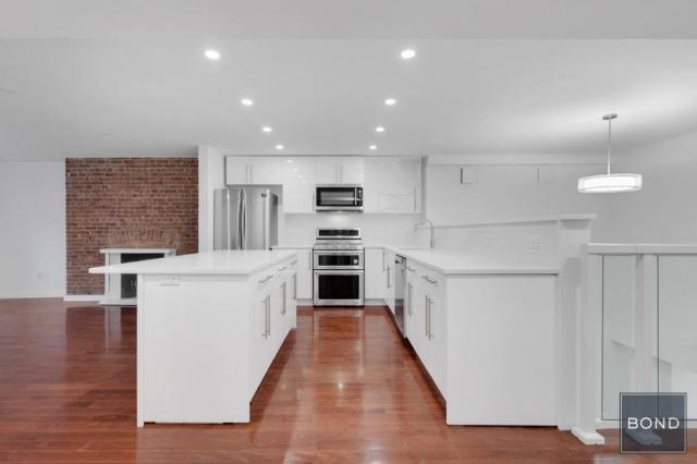 Building Photo - 3 bedroom in NEW YORK NY 10030