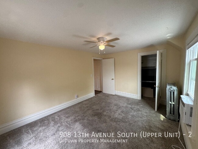 Building Photo - 908 13th Ave S