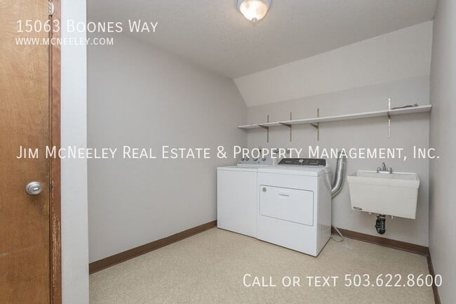 Building Photo - 15063 Boones Way
