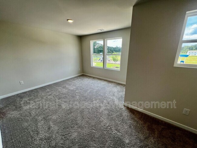 Building Photo - 6014 Tavener Dr