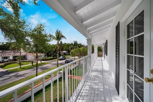 Building Photo - 1457 Certosa Ave