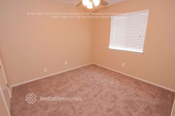 Building Photo - 7319 Echo Pines Dr