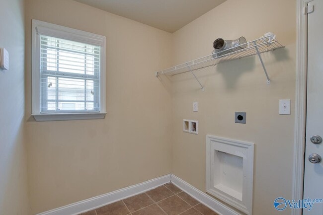Building Photo - 368 Harbor Glen Dr SW