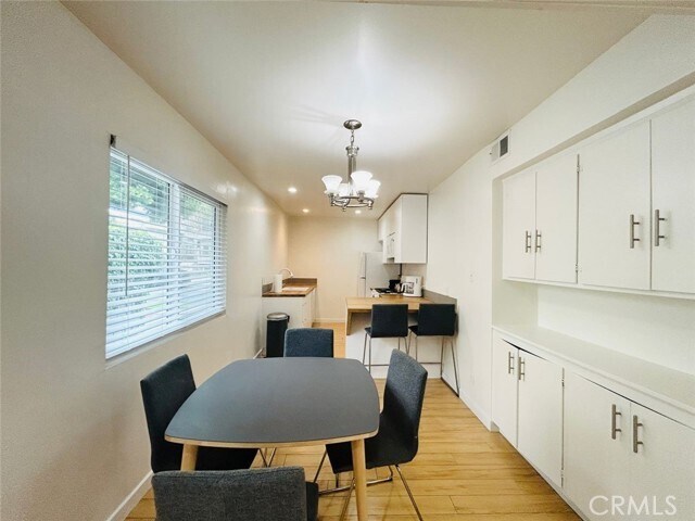 Building Photo - 11921 Goshen Ave