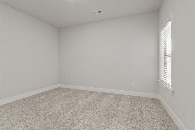 Building Photo - Discover this beautiful new townhome in th...