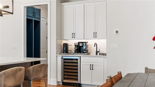 Building Photo - 4967 Concert Ln