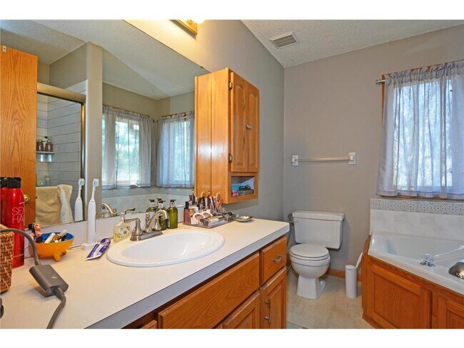 Building Photo - 2276 130th Ave NW