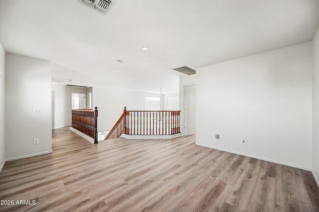 Building Photo - 8310 S 47th Ln