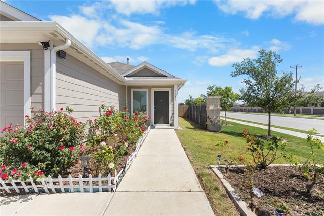 Building Photo - 1361 Mahogany Ln