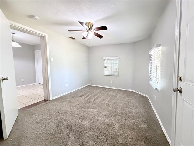 Building Photo - 619 Midvale Dr