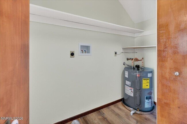 Building Photo - 106 Smithridge Park