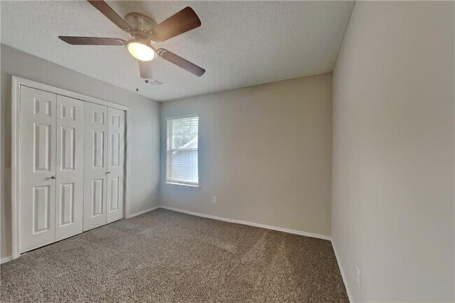 Building Photo - 11085 Taylors Spring Pl