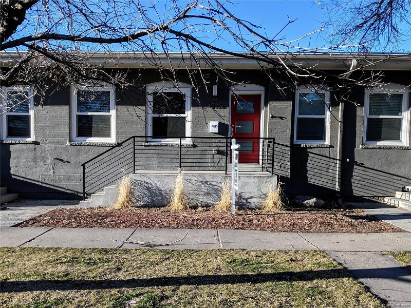Building Photo - 1325 E 33rd Ave