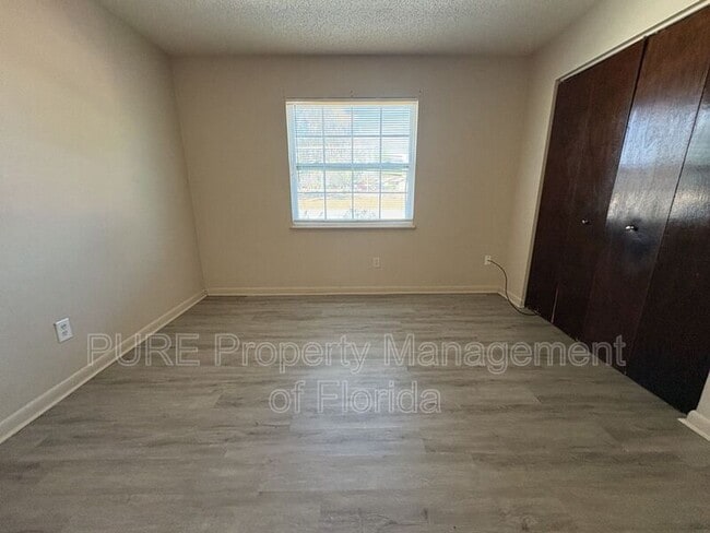 Building Photo - 2040 SE 40th Street Rd