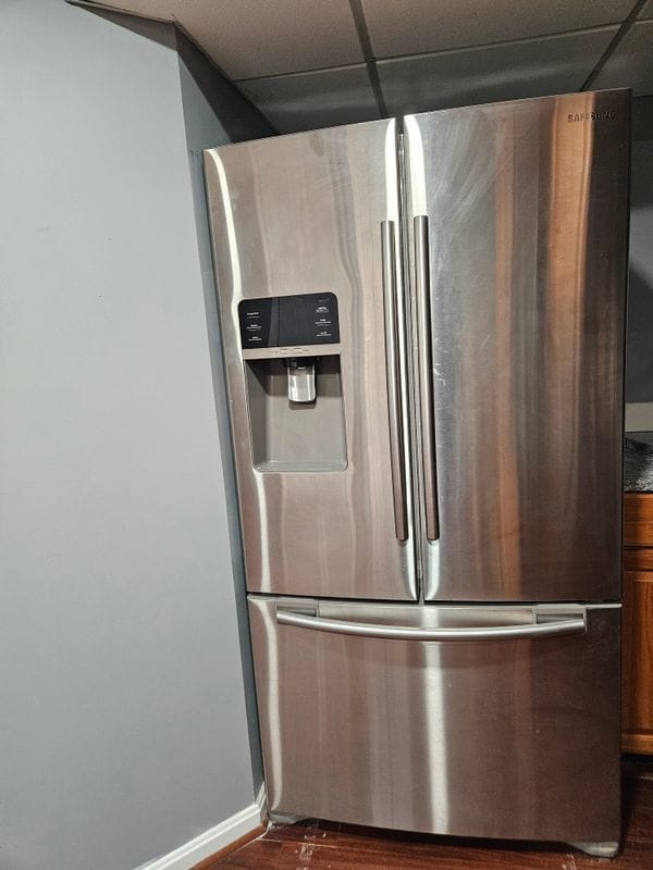 Building Photo - 7403 Old Chapel Dr