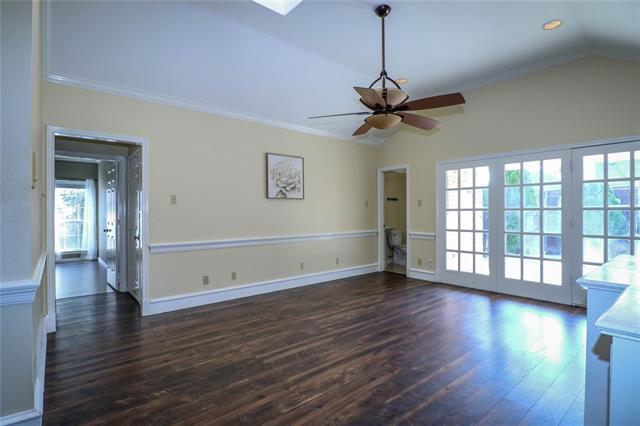 Building Photo - 800 Sundance Cir