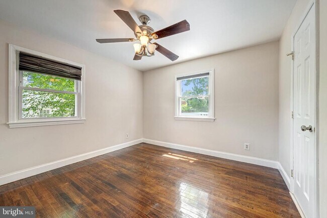 Building Photo - 4144 Addison Rd