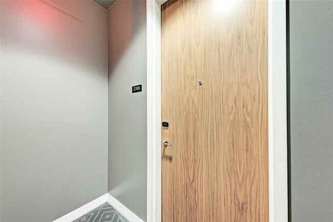 Building Photo - 210 Lavaca St