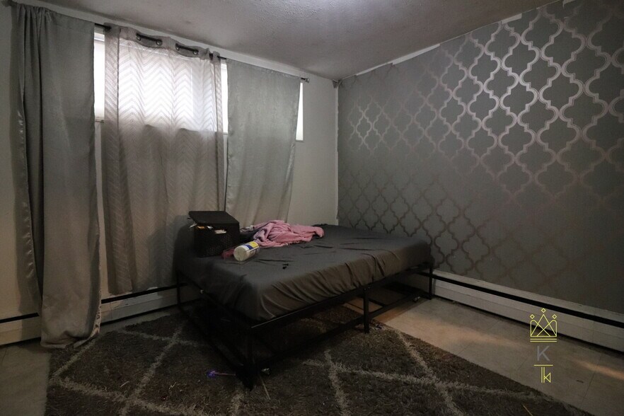 Building Photo - 50 Parkman St