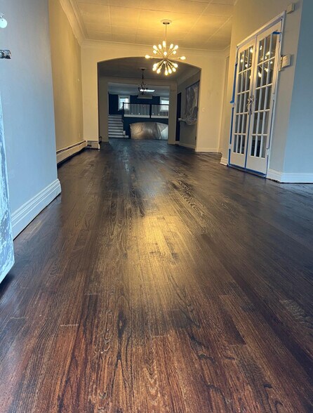 Harwood floors - 471 Palisade Ave