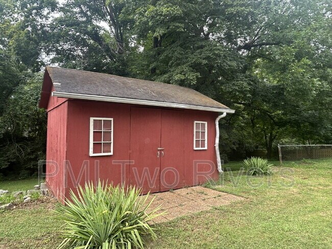 Building Photo - 328 Jacksonian Dr