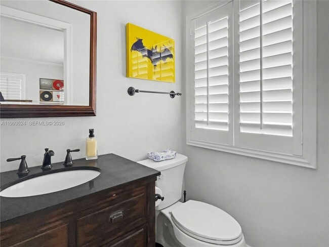 Building Photo - 2270 NE 68th St